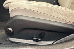 harmaa Mercedes-Benz C 2015 kuva 16.