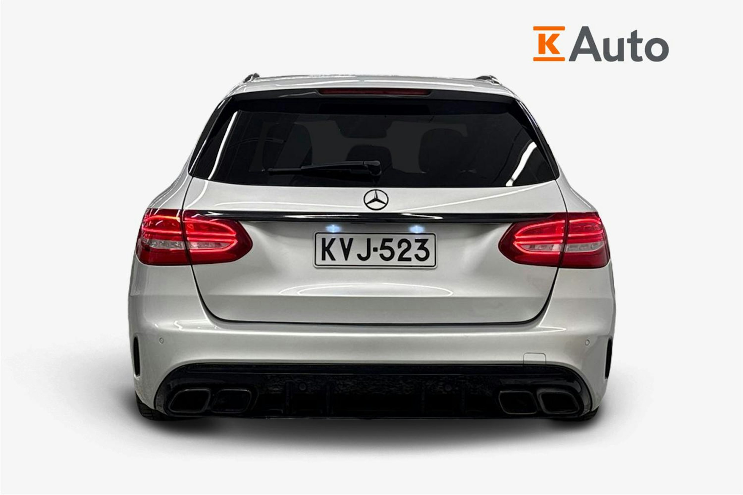 harmaa Mercedes-Benz C 2015 kuva 3.