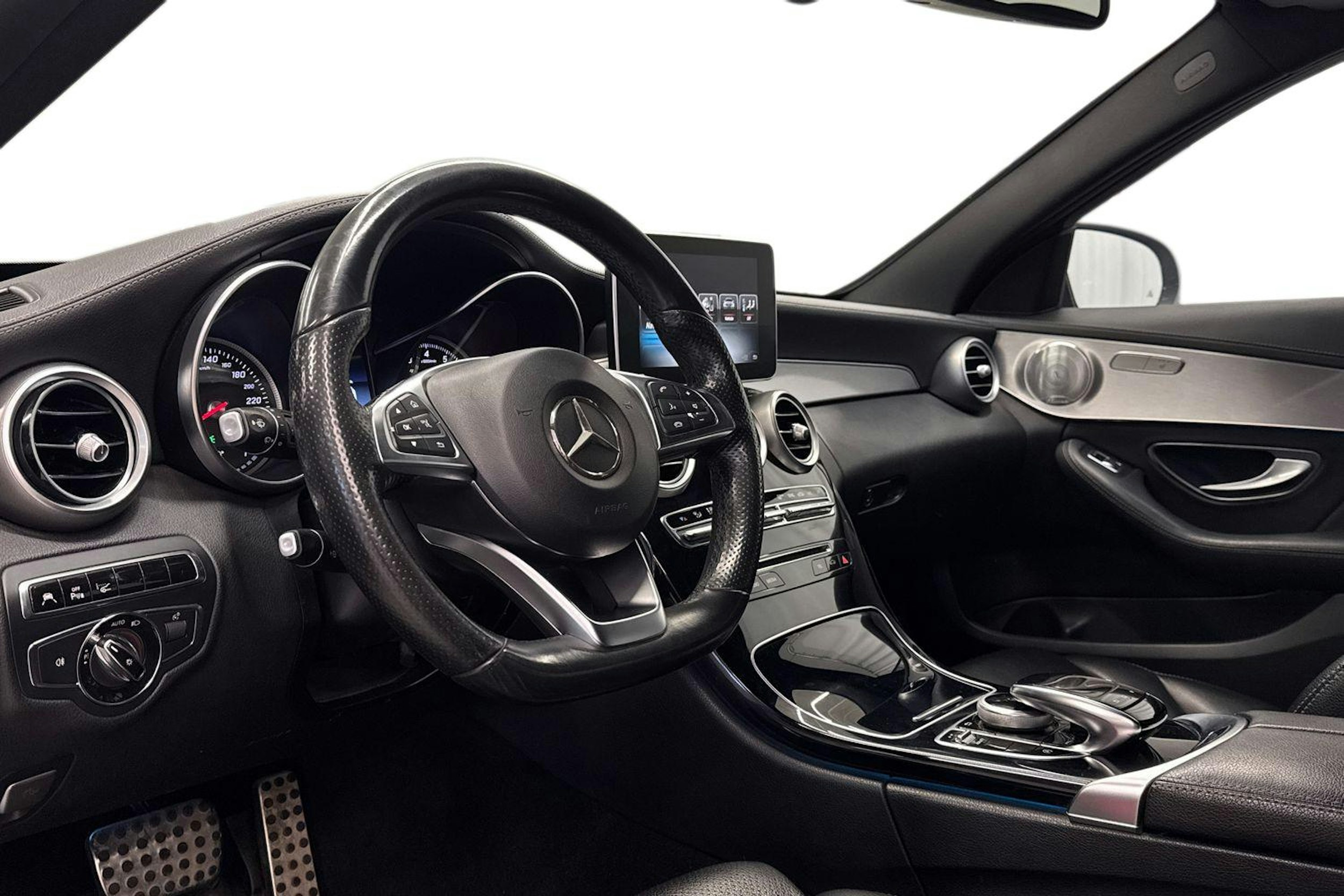 harmaa Mercedes-Benz C 2015 kuva 6.