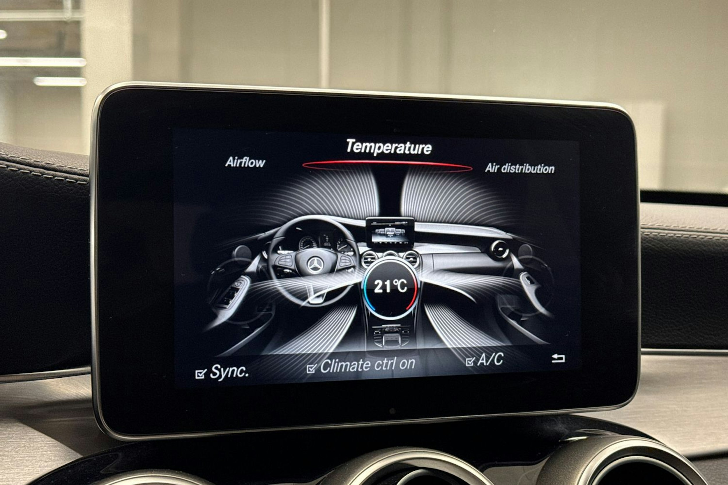 harmaa Mercedes-Benz C 2015 kuva 30.