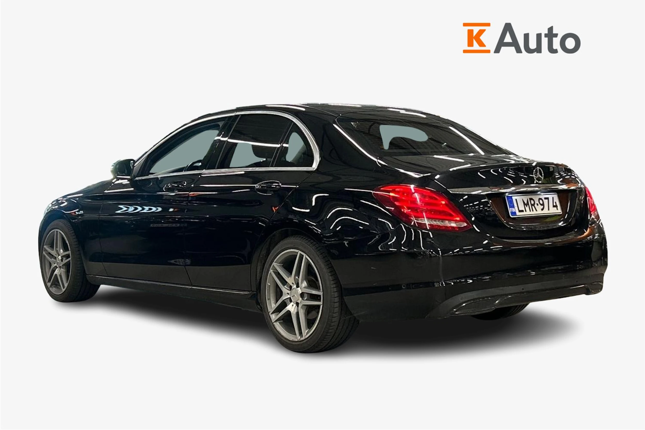 musta Mercedes-Benz C 2015 kuva 2.