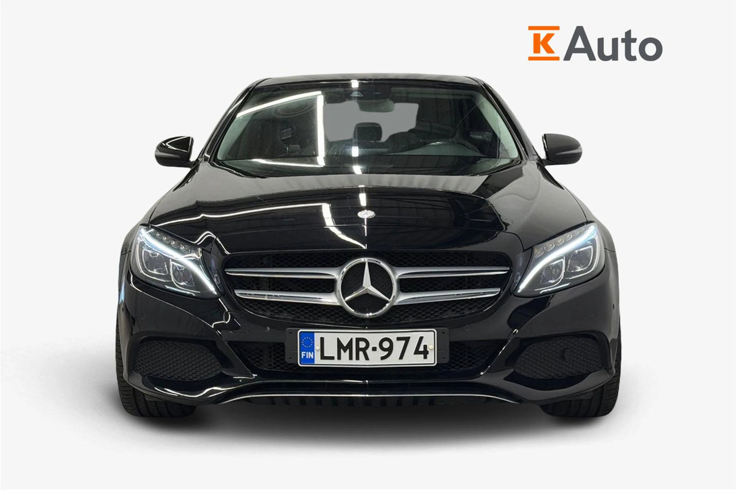 musta Mercedes-Benz C 2015 kuva 4.