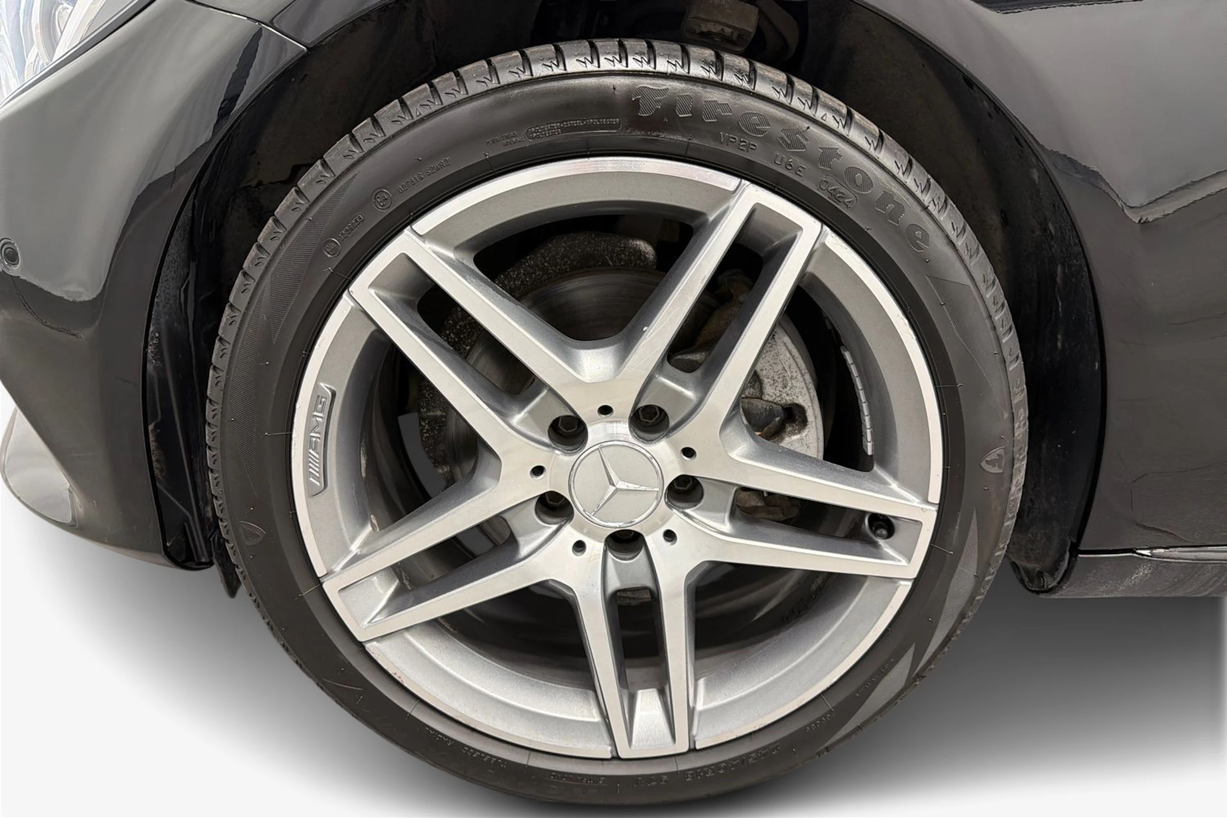 musta Mercedes-Benz C 2015 kuva 9.