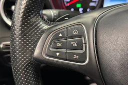 musta Mercedes-Benz C 2015 kuva 18.