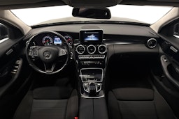 musta Mercedes-Benz C 2015 kuva 9.