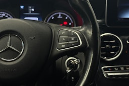 musta Mercedes-Benz C 2015 kuva 15.