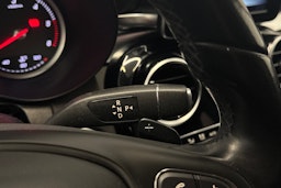 musta Mercedes-Benz C 2015 kuva 18.