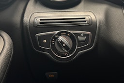 musta Mercedes-Benz C 2015 kuva 21.