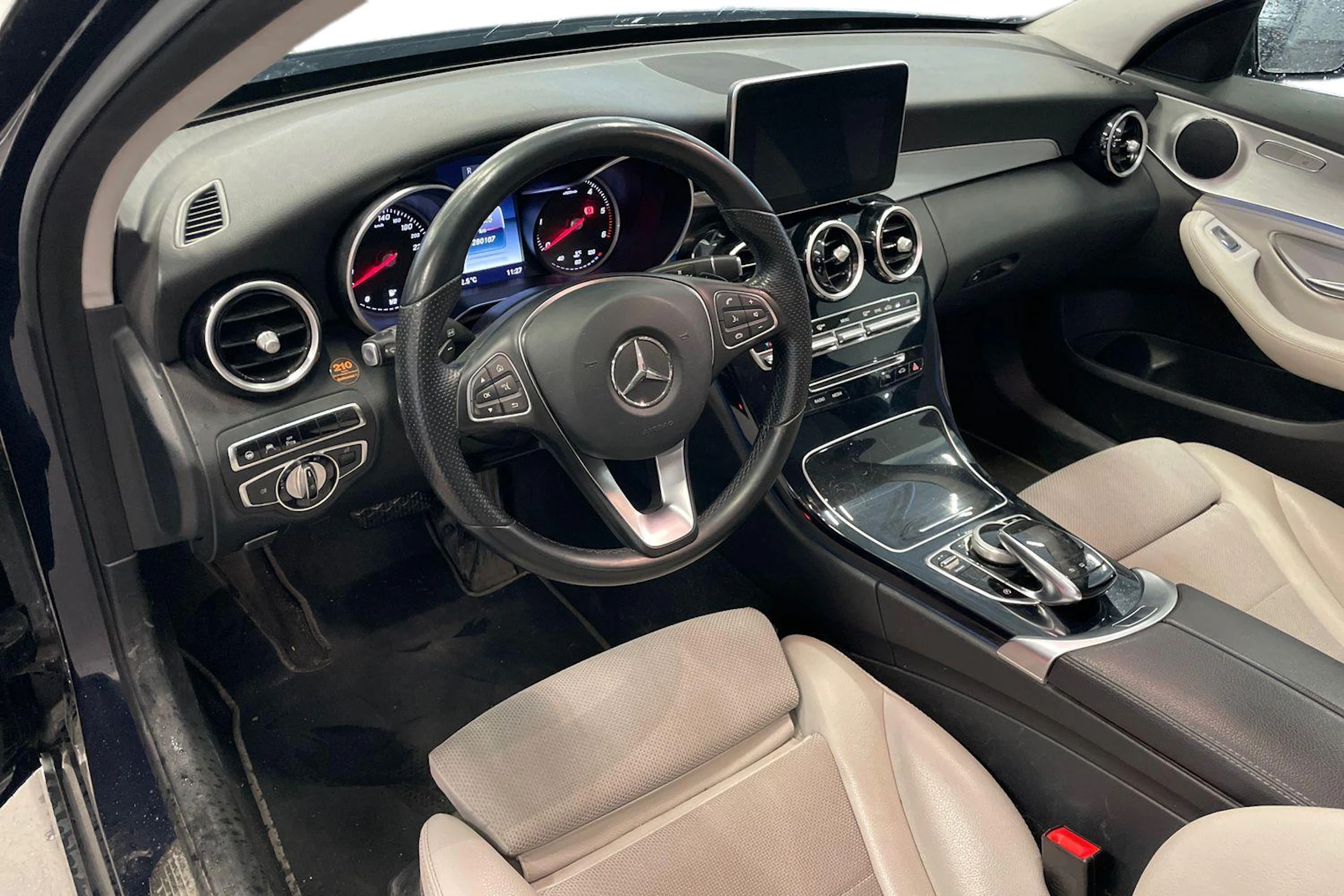 Mercedes-Benz C 2015 kuva 3.