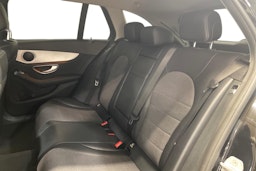 musta Mercedes-Benz C 2015 kuva 10.