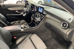 musta Mercedes-Benz C 2015 kuva 15.