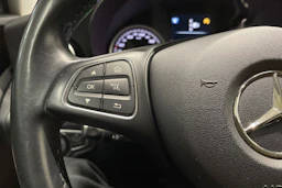 Valkoinen Mercedes-Benz C 2015 kuva 21.