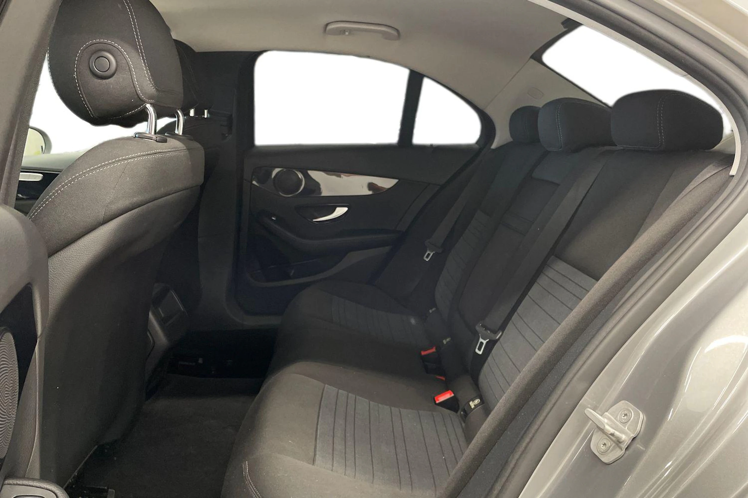 Harmaa Mercedes-Benz C 2015 kuva 11.
