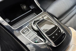harmaa Mercedes-Benz C 2015 kuva 24.
