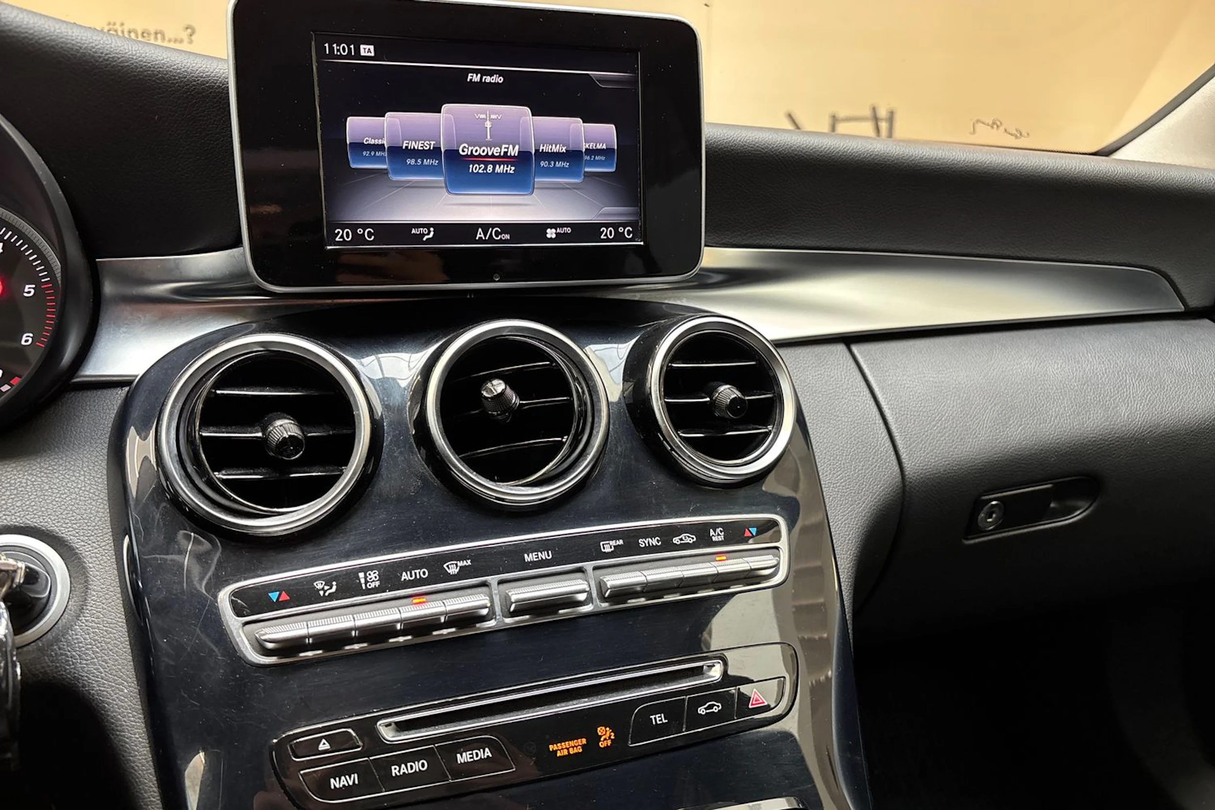 harmaa Mercedes-Benz C 2015 kuva 25.