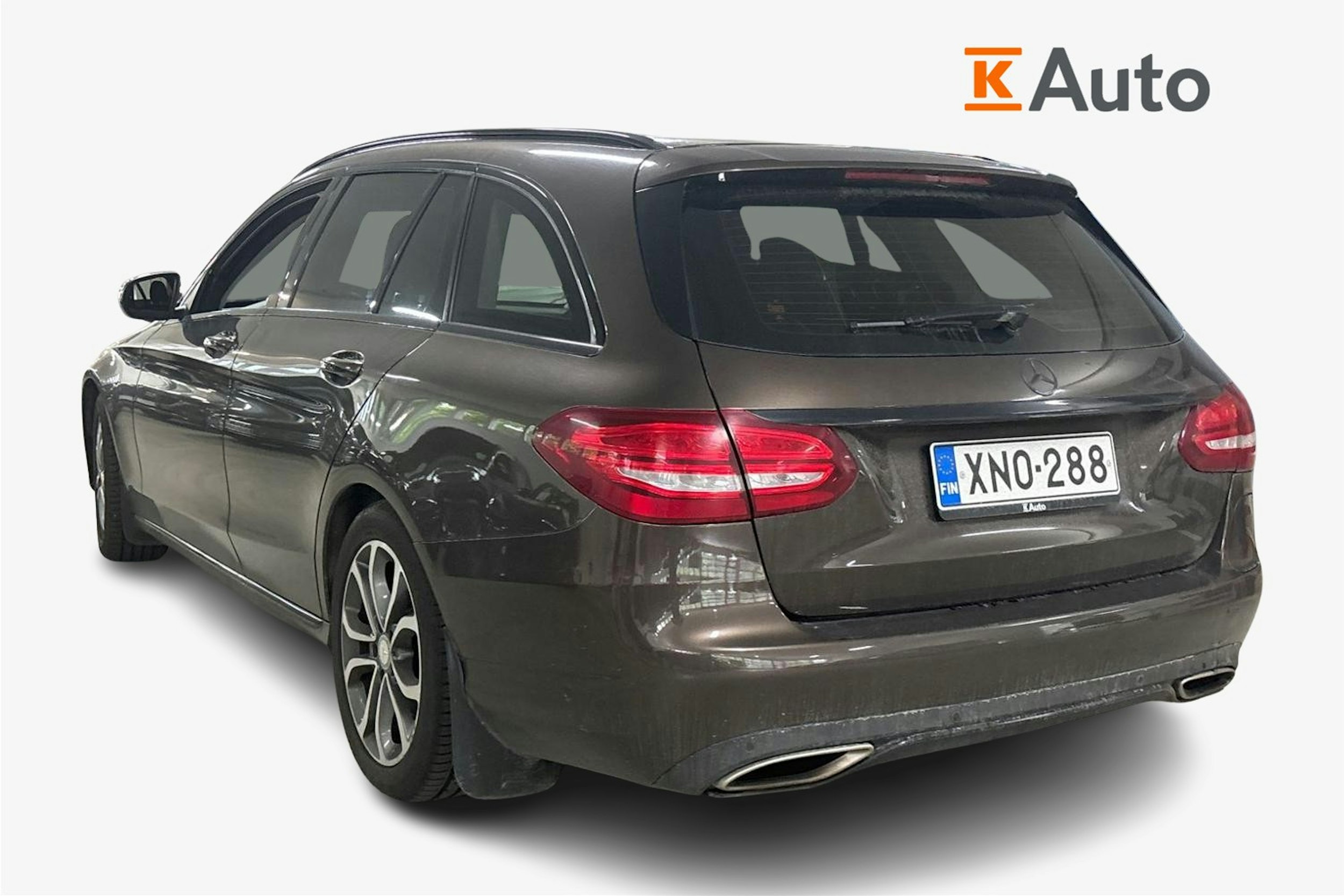 Ruskea (beige) Mercedes-Benz C 2015 kuva 2.