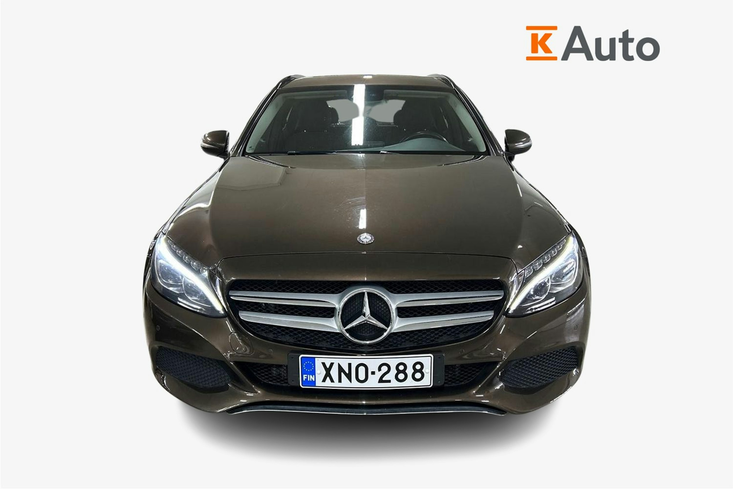 Ruskea (beige) Mercedes-Benz C 2015 kuva 4.