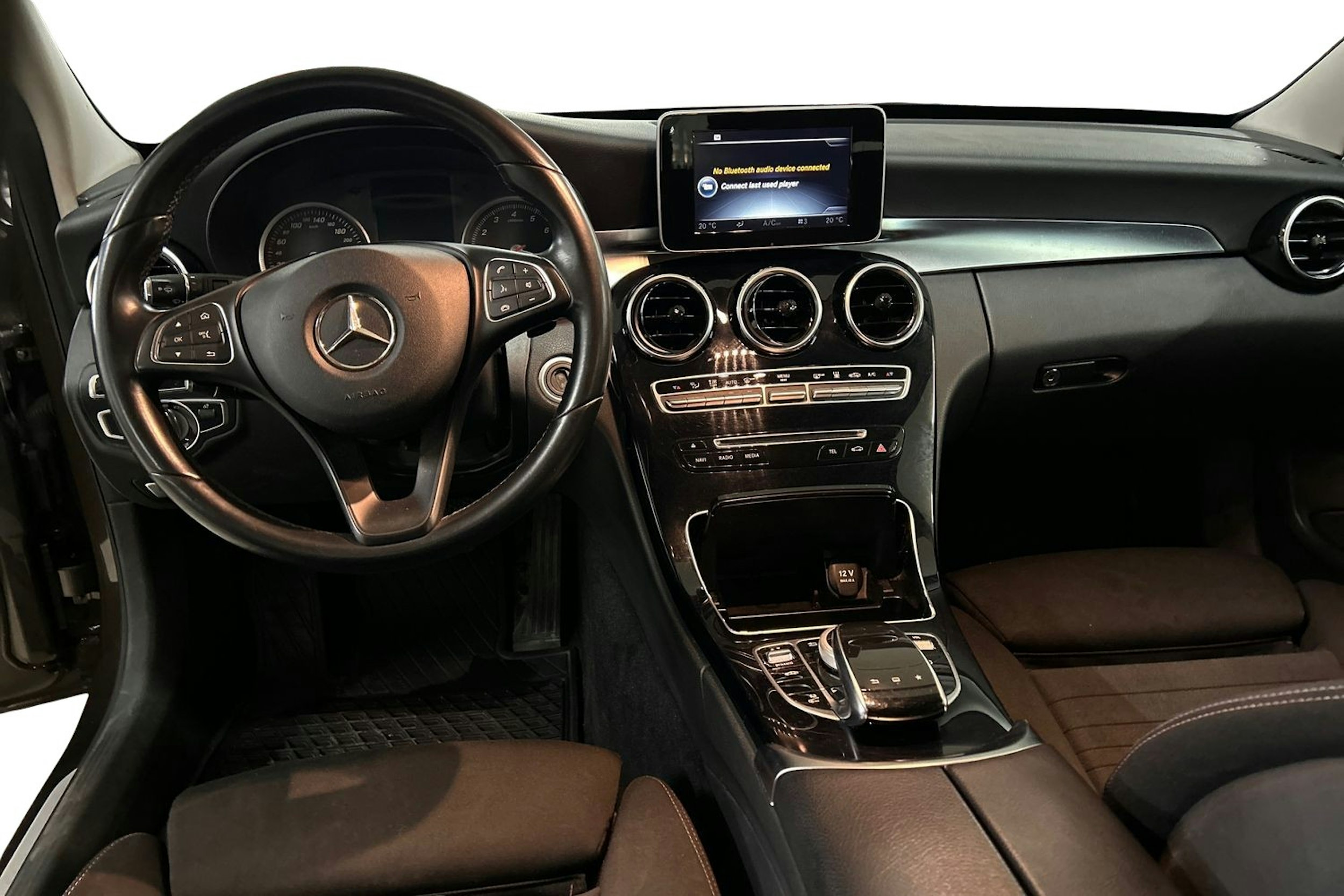 Ruskea (beige) Mercedes-Benz C 2015 kuva 7.