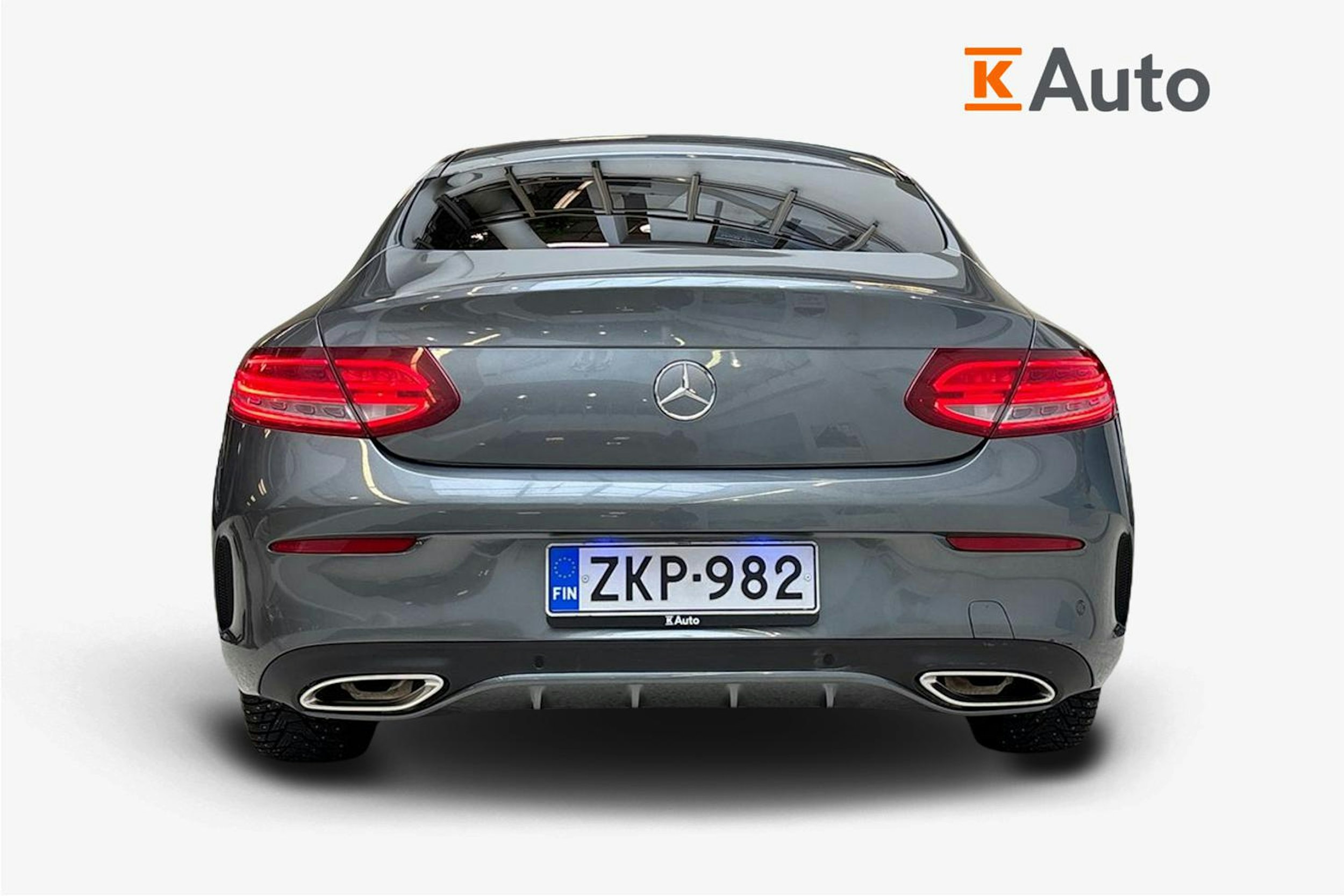 harmaa Mercedes-Benz C 2015 kuva 3.