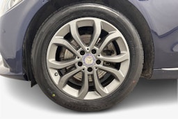 sininen Mercedes-Benz C 2016 kuva 11.