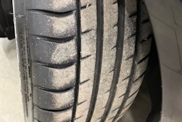 musta Mercedes-Benz C 2016 kuva 13.