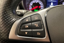 musta Mercedes-Benz C 2016 kuva 19.