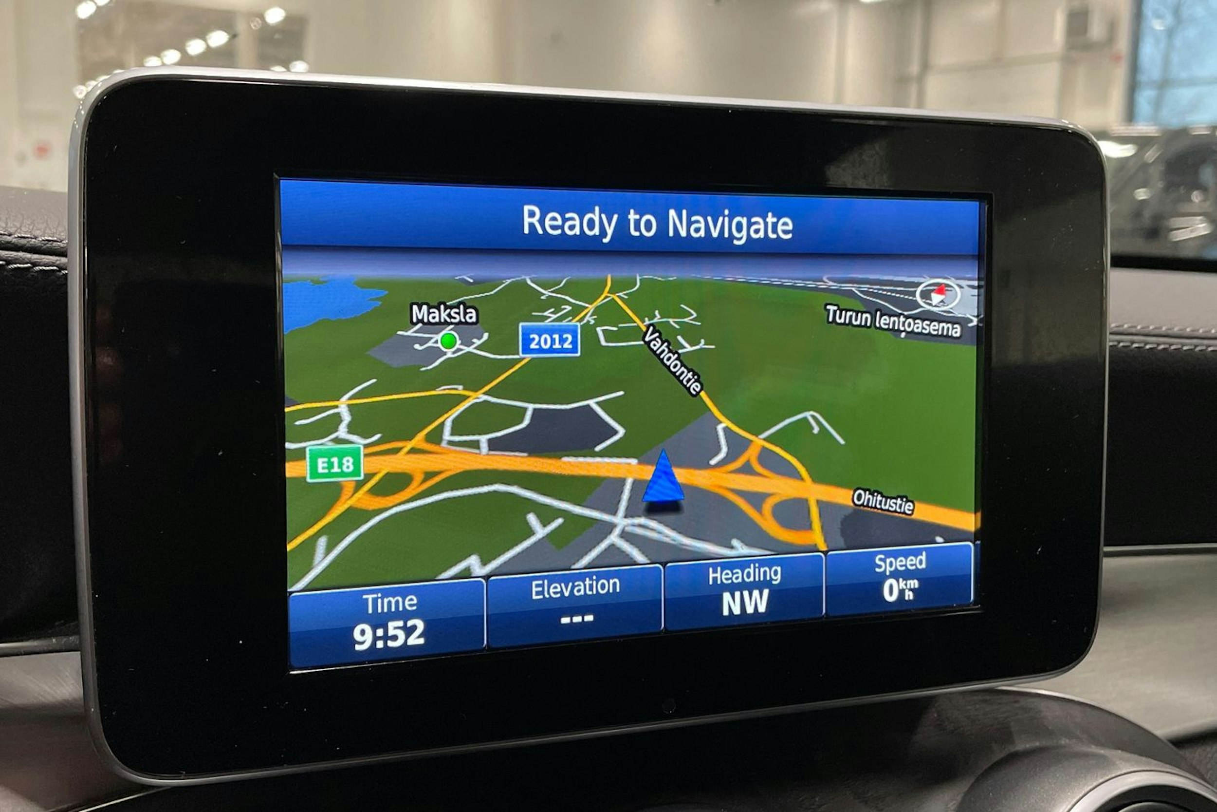 musta Mercedes-Benz C 2016 kuva 23.