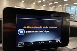 musta Mercedes-Benz C 2016 kuva 25.