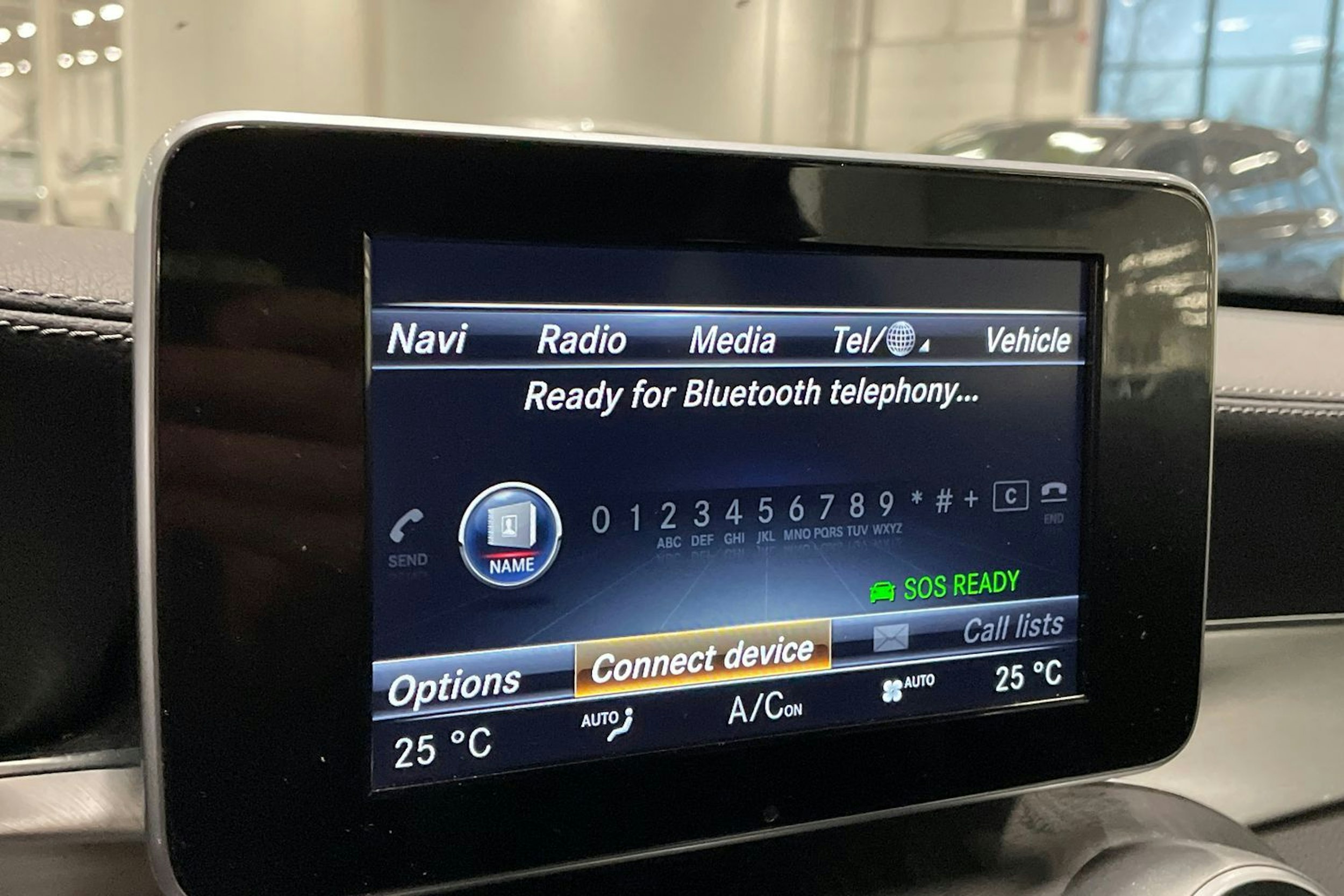 musta Mercedes-Benz C 2016 kuva 26.