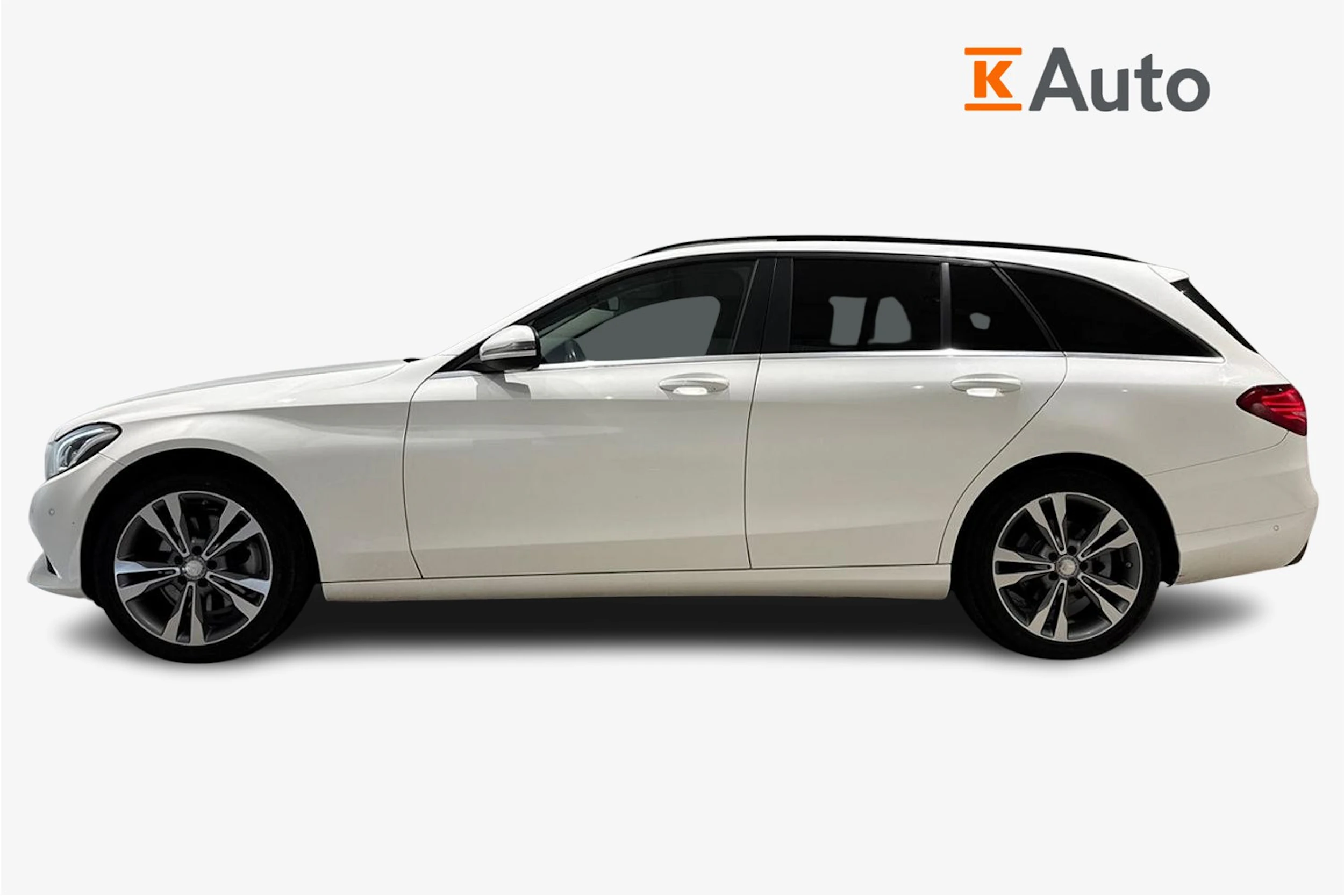 valkoinen Mercedes-Benz C 2016 kuva 5.