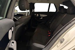 valkoinen Mercedes-Benz C 2016 kuva 8.