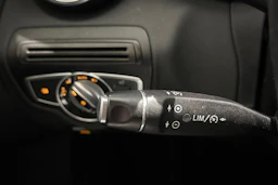 valkoinen Mercedes-Benz C 2016 kuva 16.