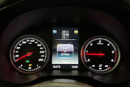 valkoinen Mercedes-Benz C 2016 kuva 17.
