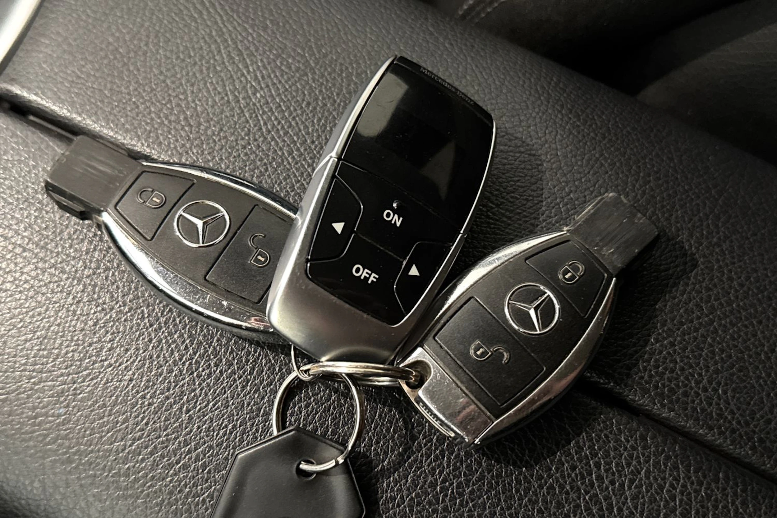 valkoinen Mercedes-Benz C 2016 kuva 25.