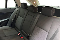 valkoinen Mercedes-Benz C 2016 kuva 8.