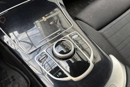 valkoinen Mercedes-Benz C 2016 kuva 20.
