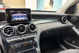 valkoinen Mercedes-Benz C 2016 kuva 21.
