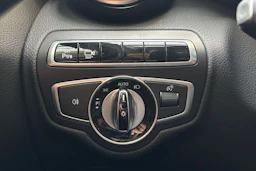 valkoinen Mercedes-Benz C 2016 kuva 17.