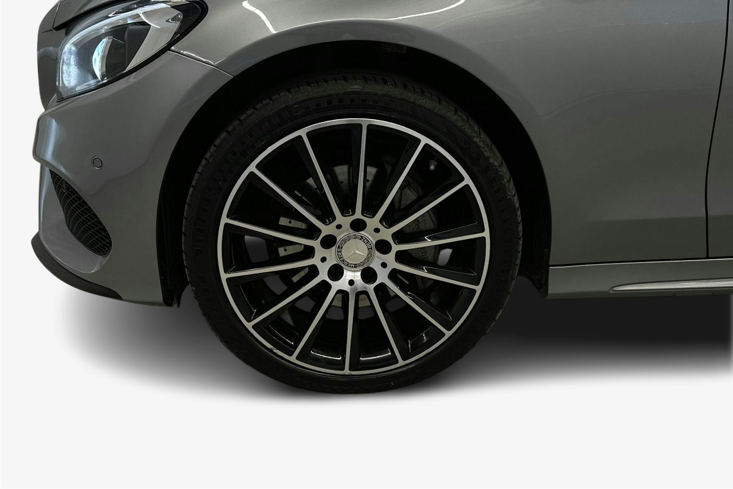harmaa Mercedes-Benz C 2016 kuva 11.