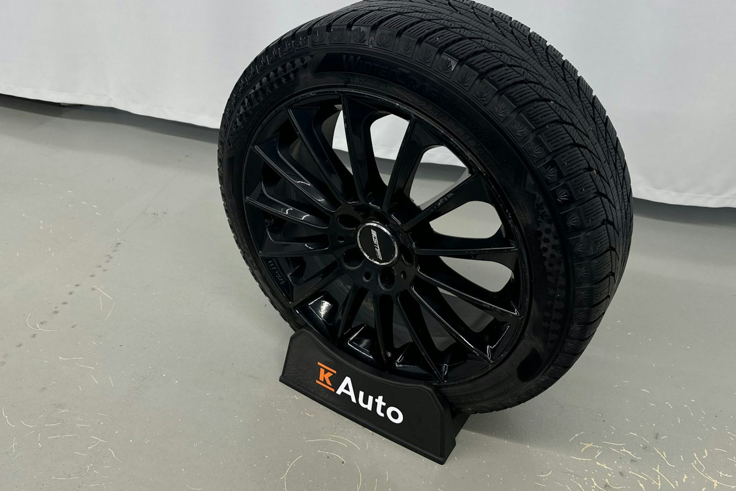 harmaa Mercedes-Benz C 2016 kuva 18.