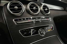 harmaa Mercedes-Benz C 2016 kuva 19.