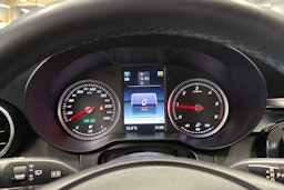 musta Mercedes-Benz C 2016 kuva 16.
