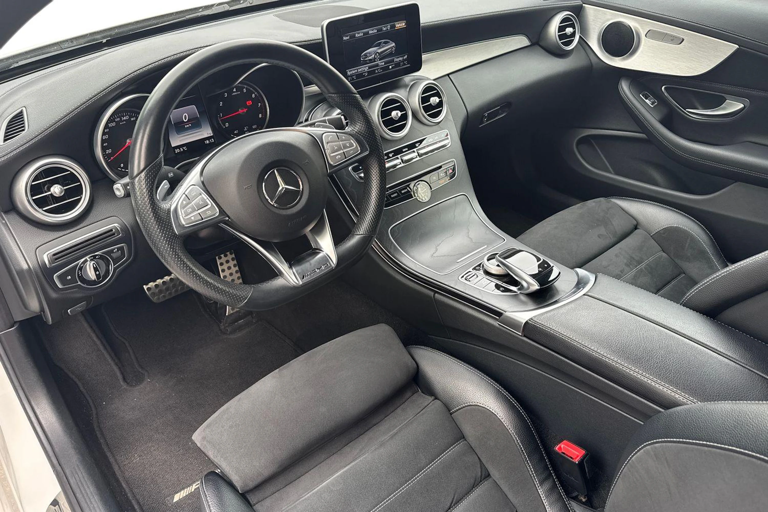 valkoinen Mercedes-Benz C 2016 kuva 3.