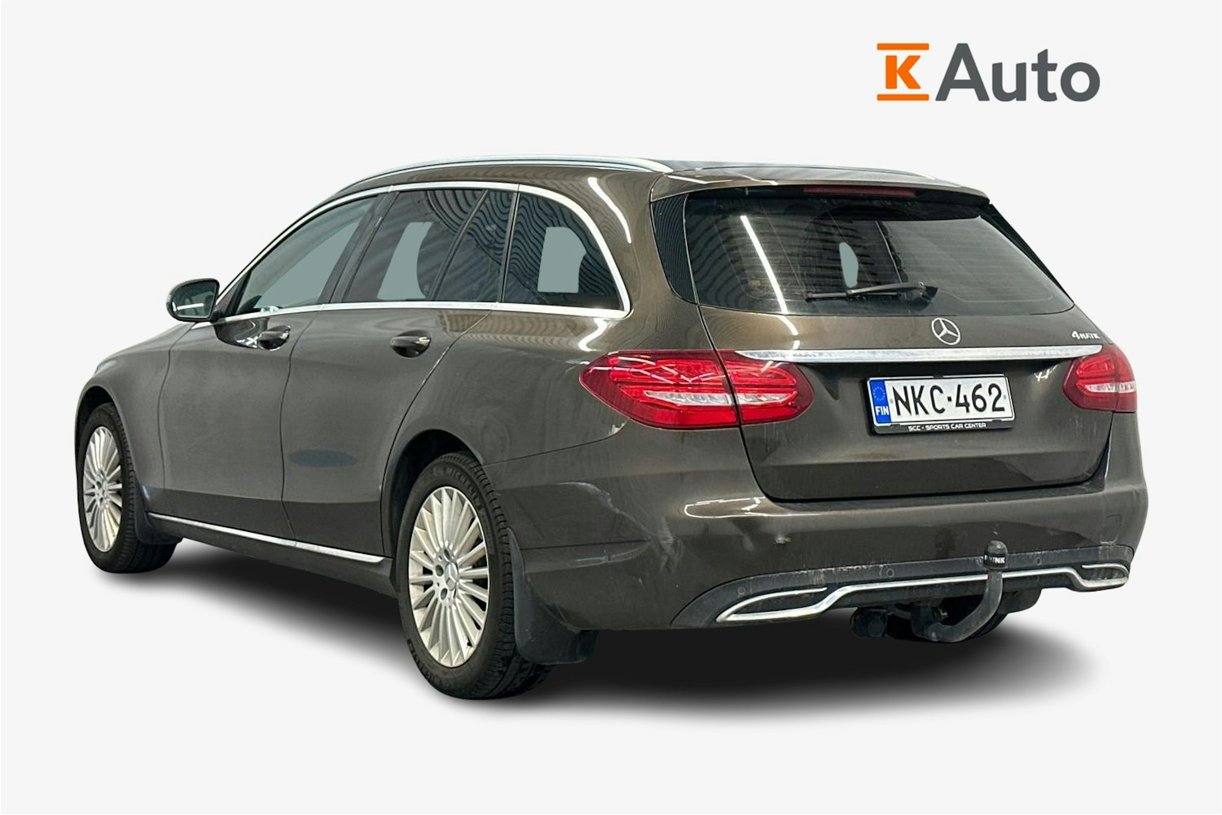 ruskea (beige) Mercedes-Benz C 2016 kuva 2.