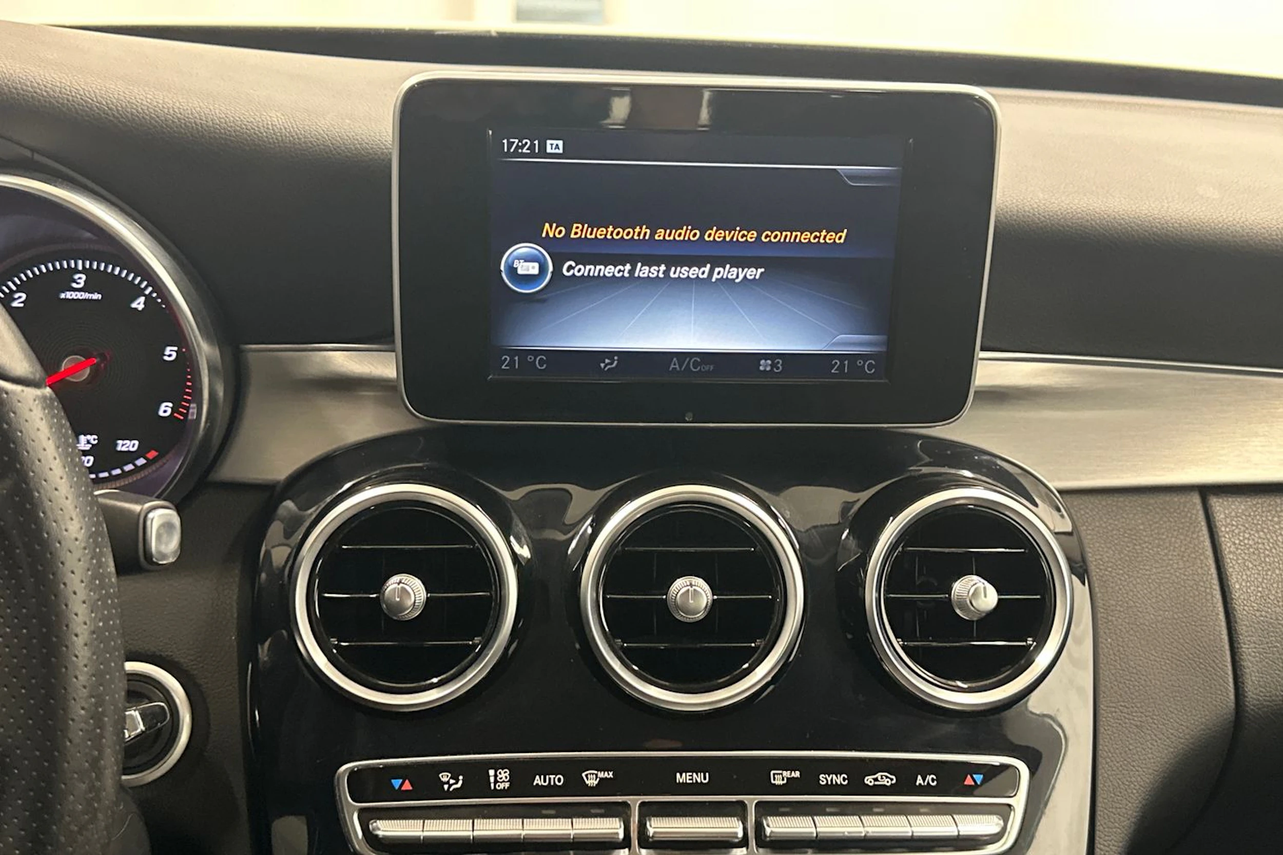 valkoinen Mercedes-Benz C 2016 kuva 18.