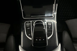 valkoinen Mercedes-Benz C 2016 kuva 20.