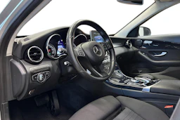 hopea Mercedes-Benz C 2016 kuva 6.