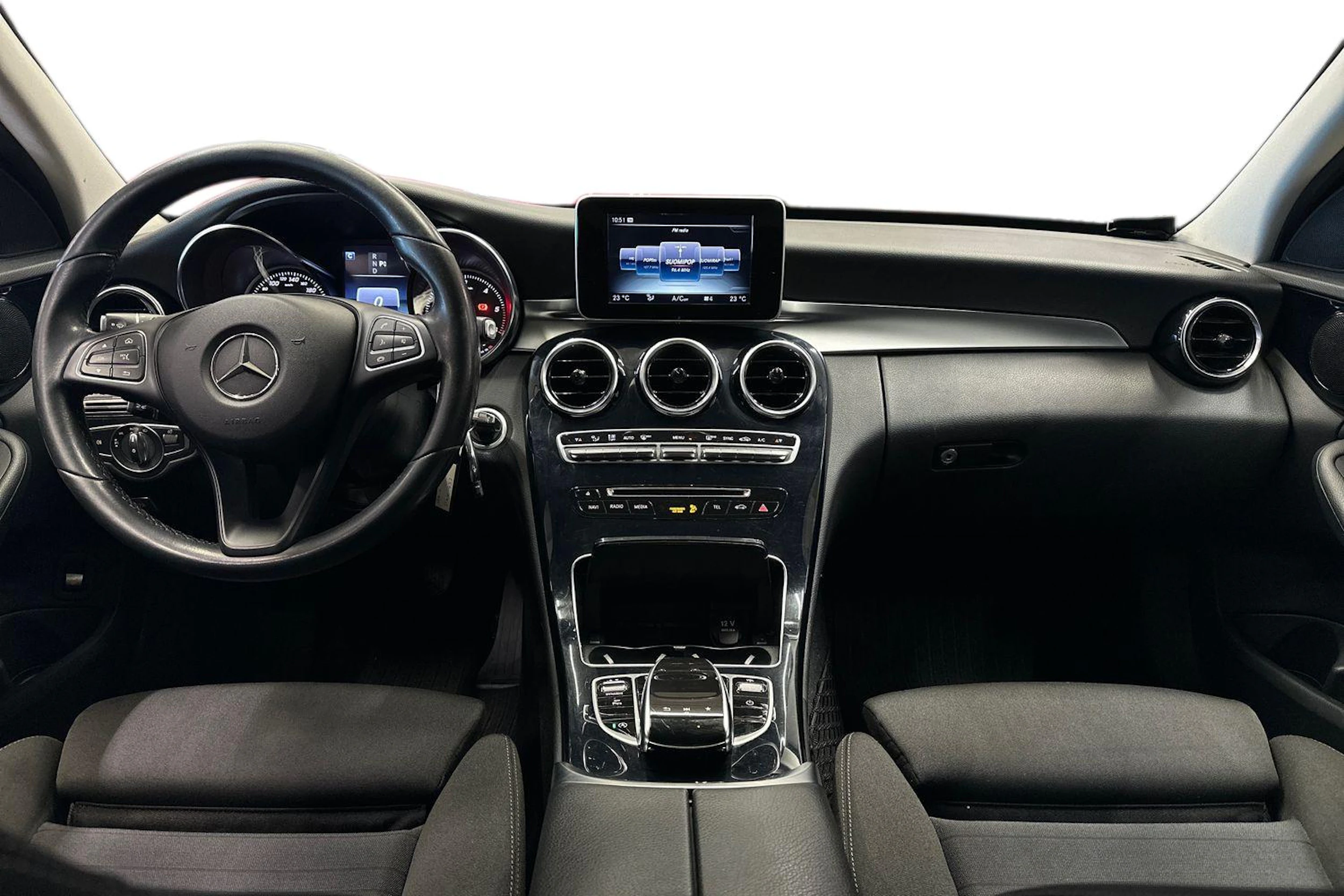 hopea Mercedes-Benz C 2016 kuva 7.