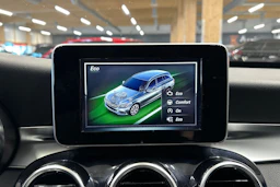 hopea Mercedes-Benz C 2016 kuva 13.