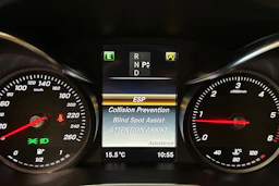 hopea Mercedes-Benz C 2016 kuva 17.